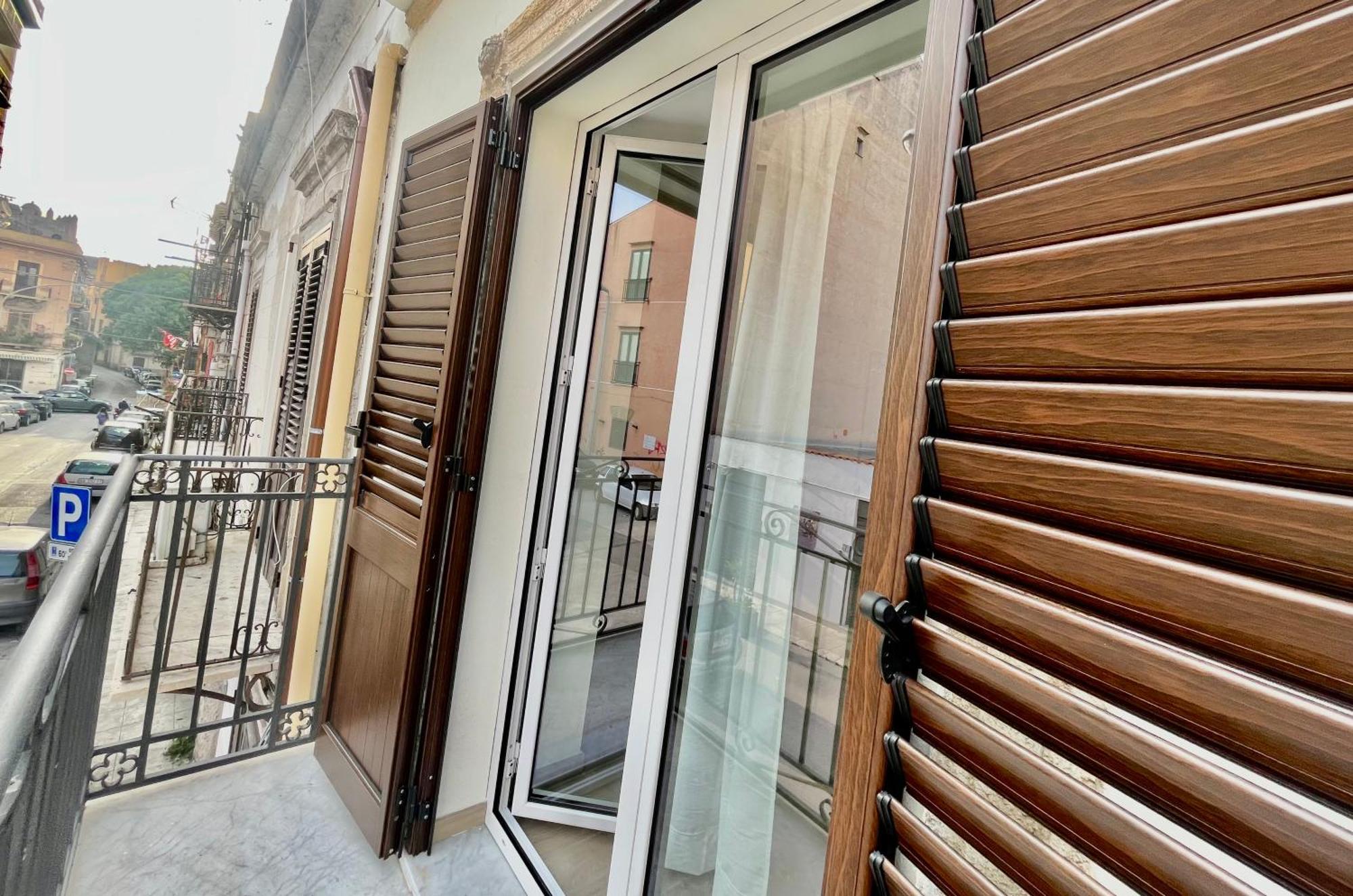 Porta D Ossuna Comfort Apartments Palermo Exteriör bild