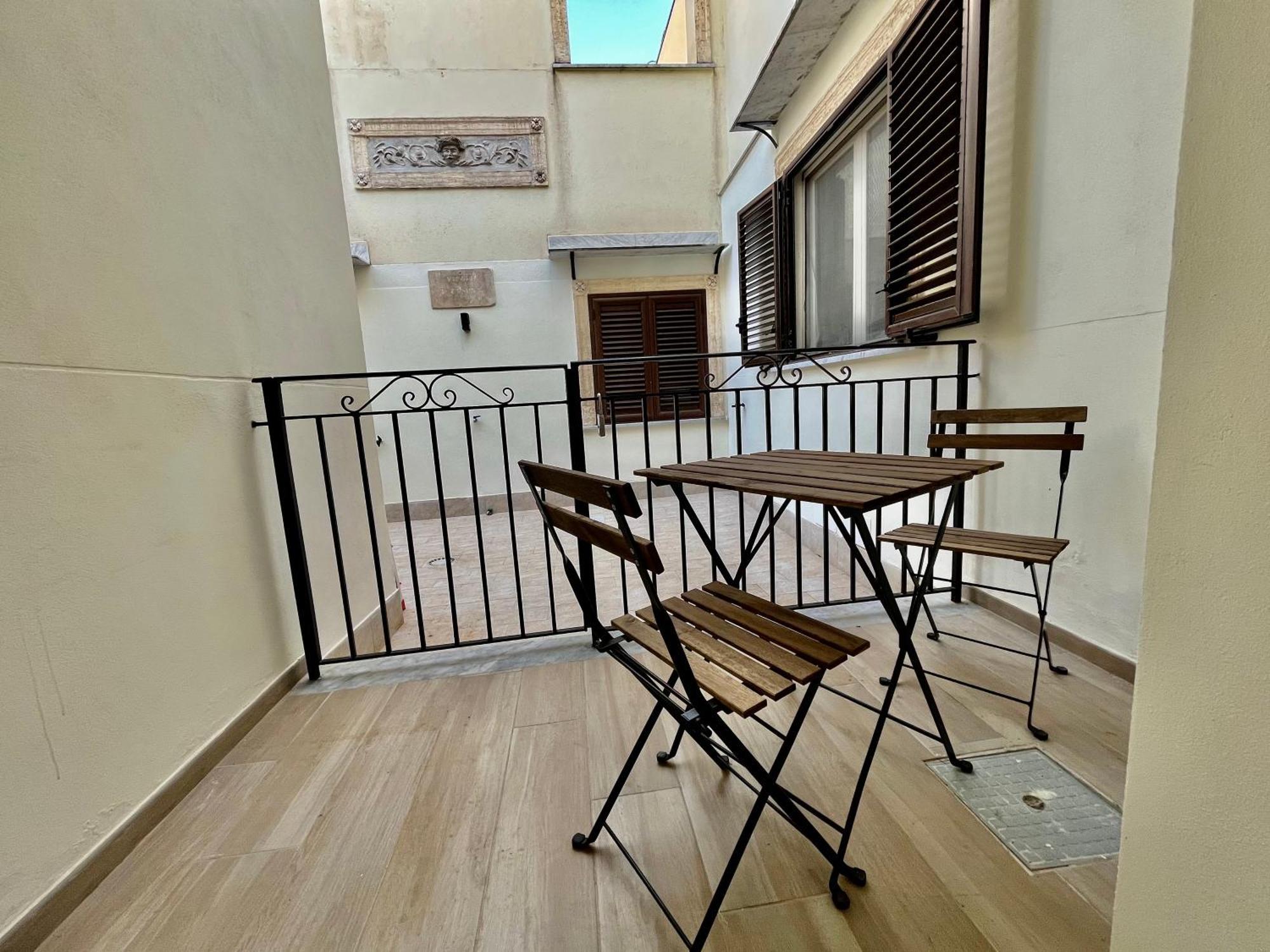 Porta D Ossuna Comfort Apartments Palermo Exteriör bild